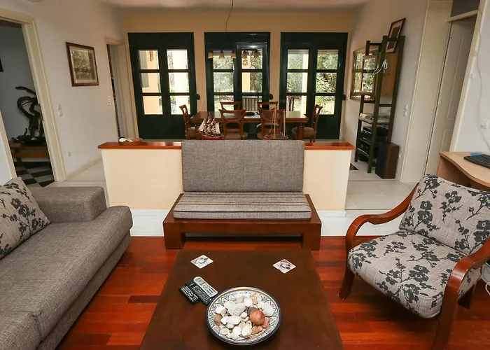 Ostria - By Pro Неа-Муданья