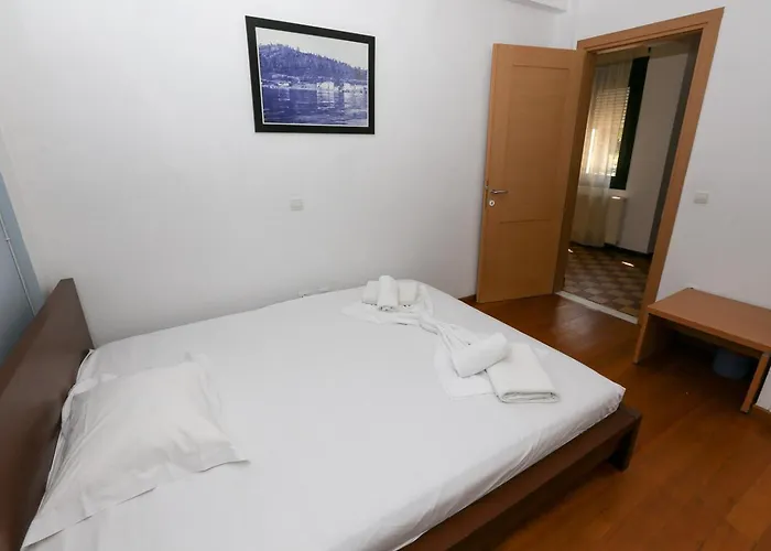 Villa Ostria - By Pro